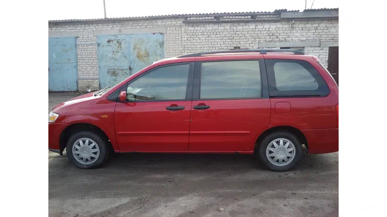 Mazda MPV 2000