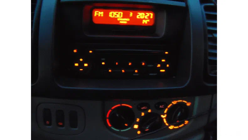 Renault Trafic 2008 - 12