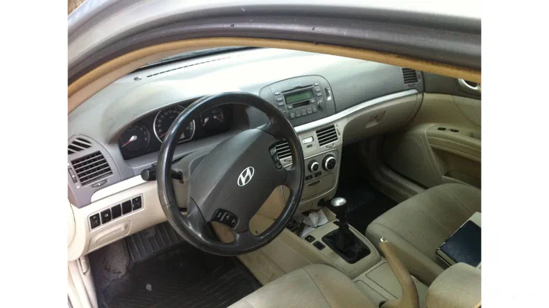 Hyundai Sonata 2005