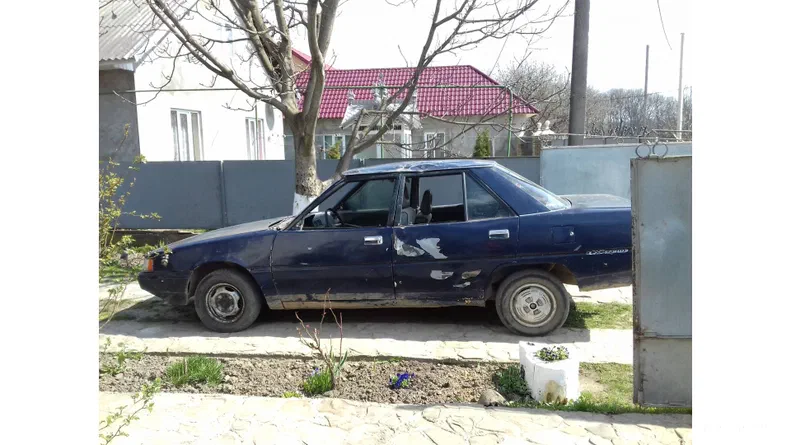 Mitsubishi Galant 1985 - 6