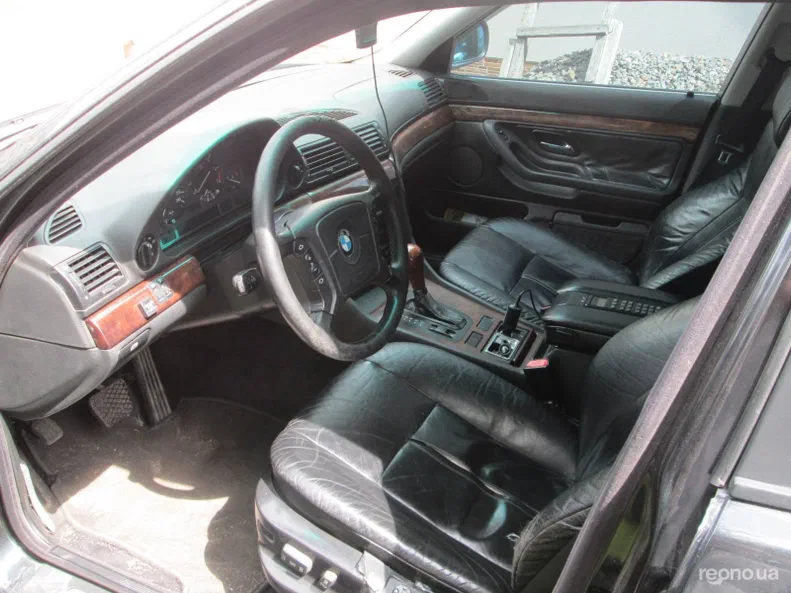 BMW 7 серии 1995