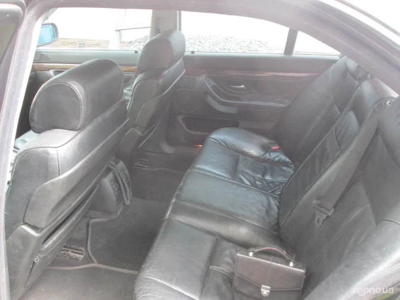 BMW 7 серии 1995