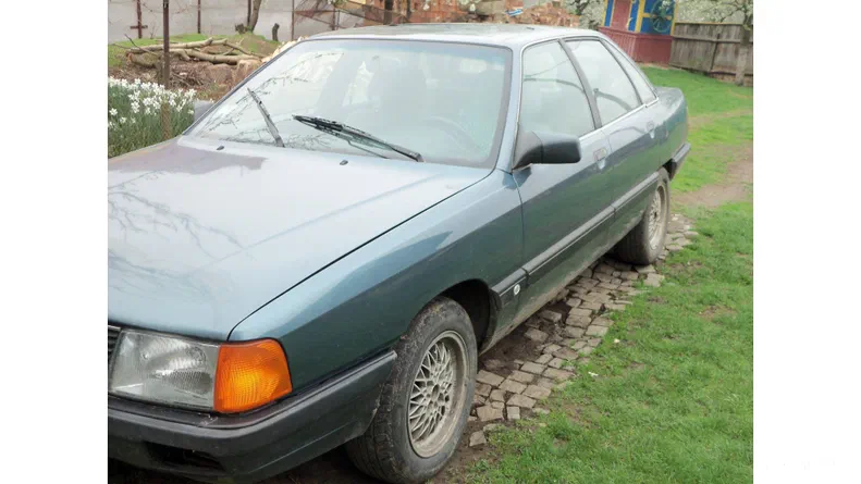 Audi 100 1990