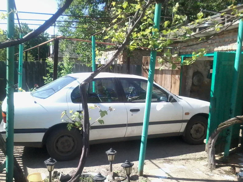 Nissan Primera 1991
