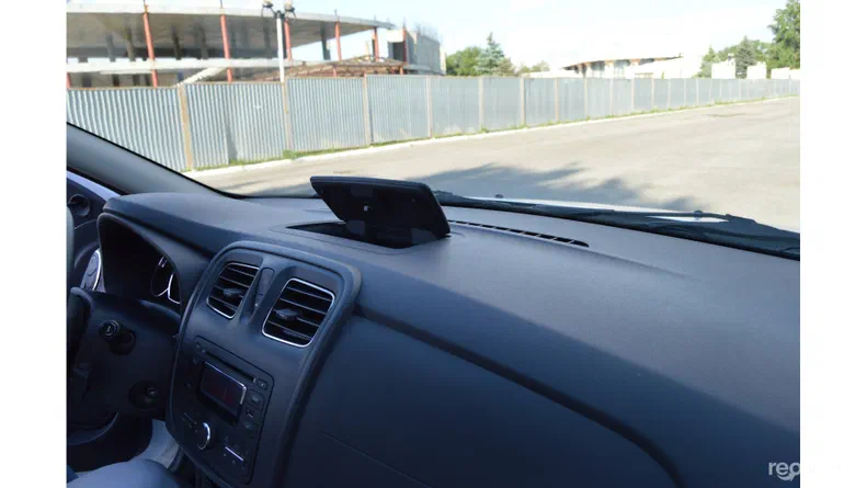 Renault Logan 2013 - 12