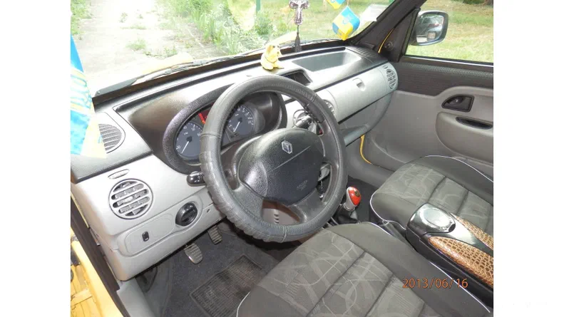 Renault Kangoo 2006 - 8