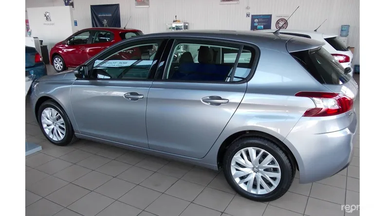 Peugeot 308 2015
