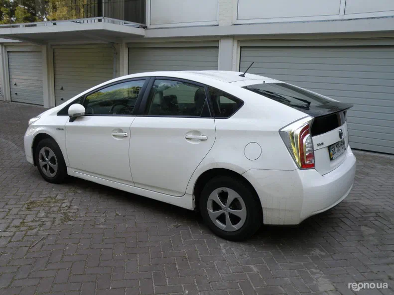 Toyota Prius 2012