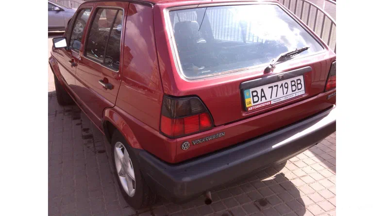 Volkswagen Golf 1990 - 9