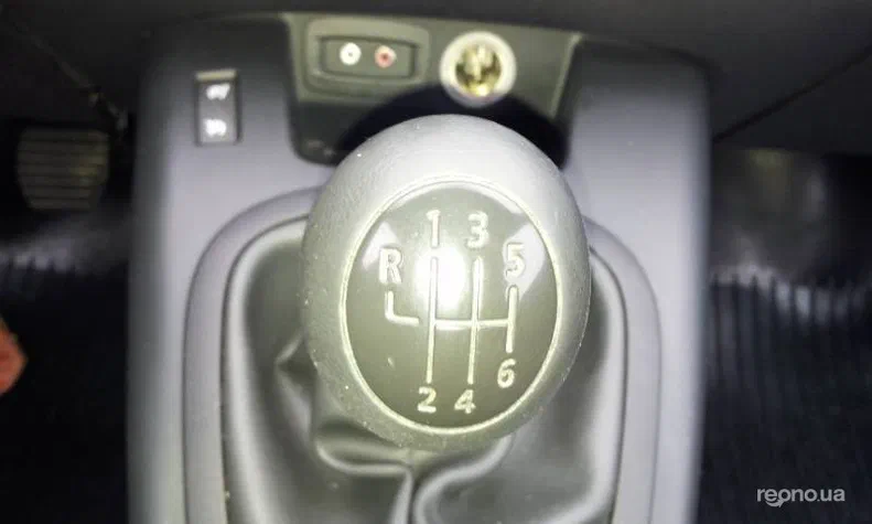 Renault Scenic 2011 - 8