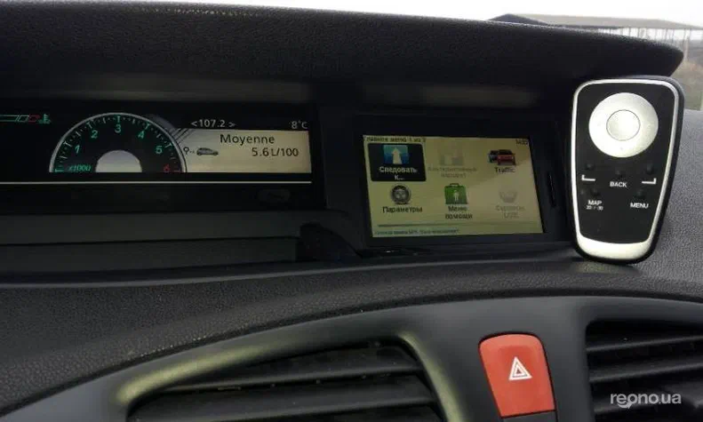 Renault Scenic 2011 - 16