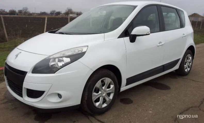 Renault Scenic 2011 - 9