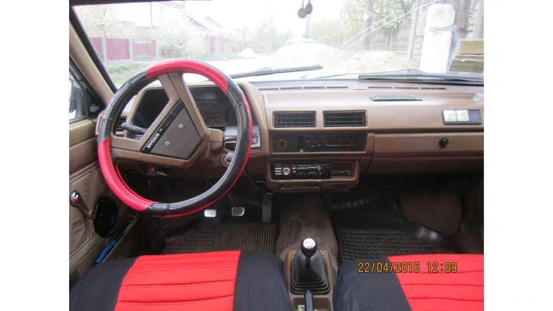 Nissan Sunny 1986 - 6