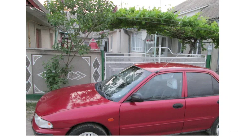 Mitsubishi Lancer 1993 - 6