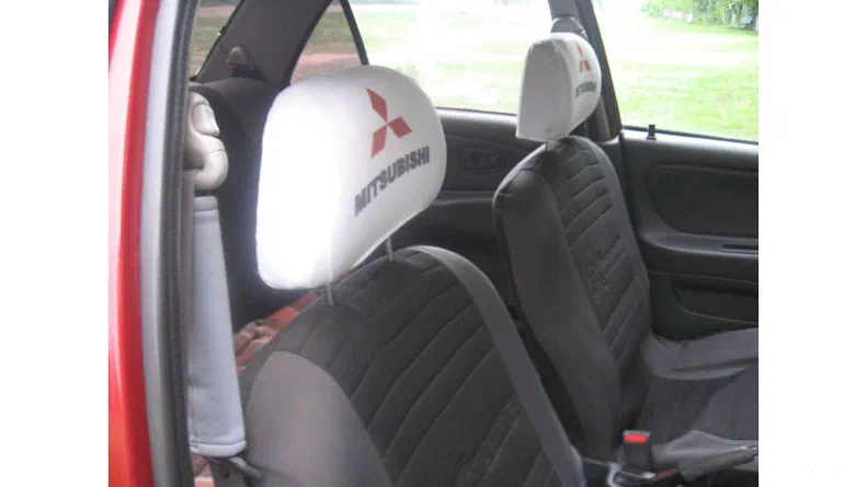 Mitsubishi Lancer 1993 - 7