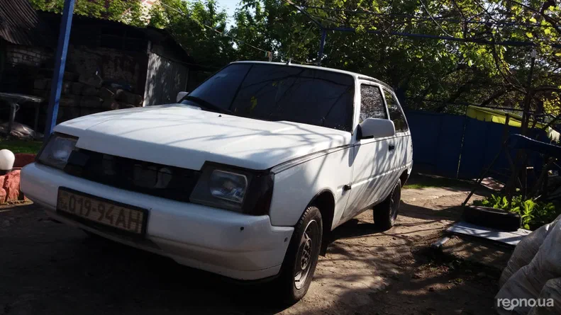 ЗАЗ 1102 «Таврия» 1993