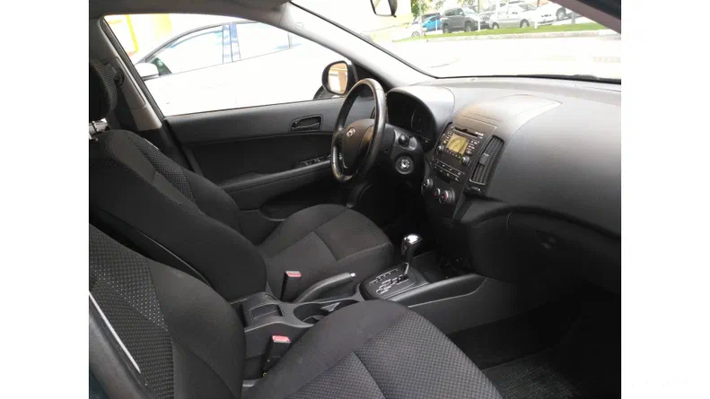 Hyundai i30 2011 - 21