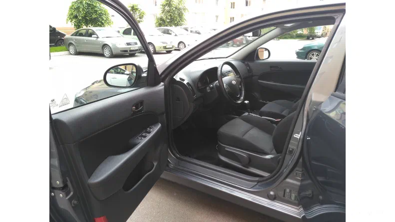 Hyundai i30 2011 - 13