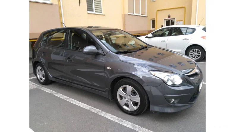 Hyundai i30 2011