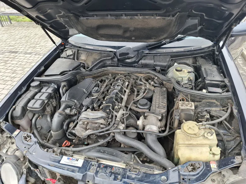 Mercedes-Benz E-Клас 2001 - 12