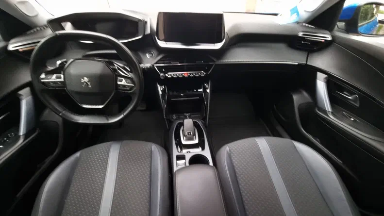 Peugeot 2008 2020 - 9