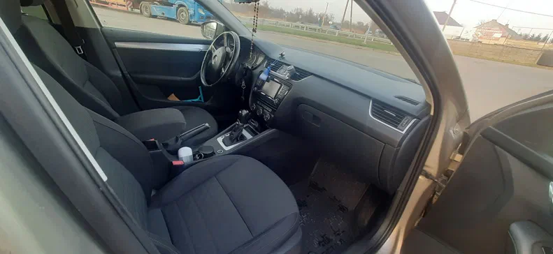 Skoda Octavia 2014 - 10