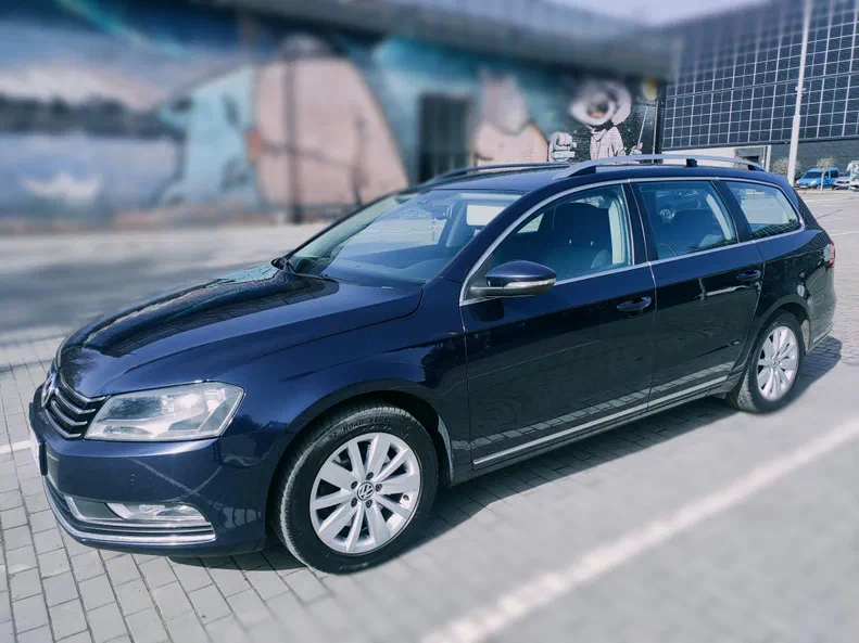 Volkswagen Passat 2012 - 0