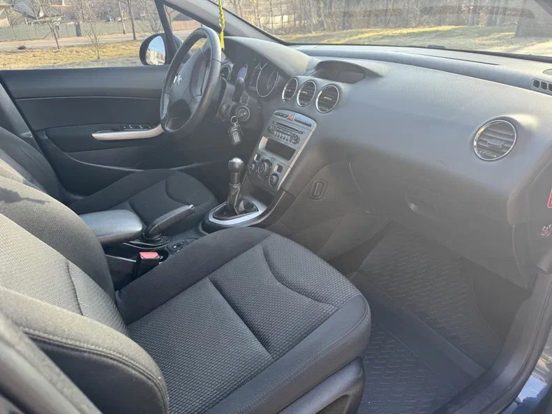 Peugeot 408 2013 - 9