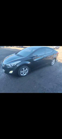 Hyundai Elantra 2013