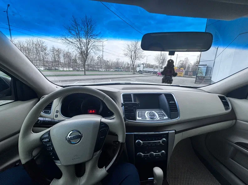 Nissan Teana 2010 - 11