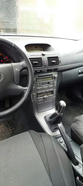 Toyota Avensis 2004