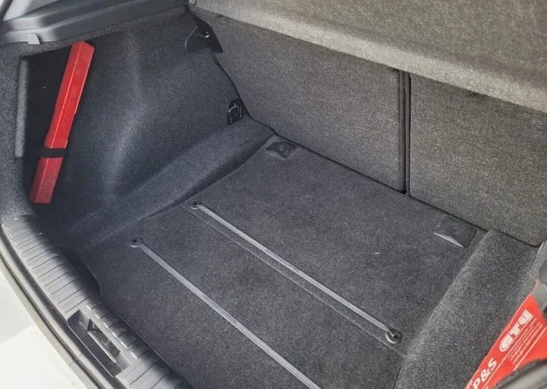 BMW 1 серія 2010 - 9