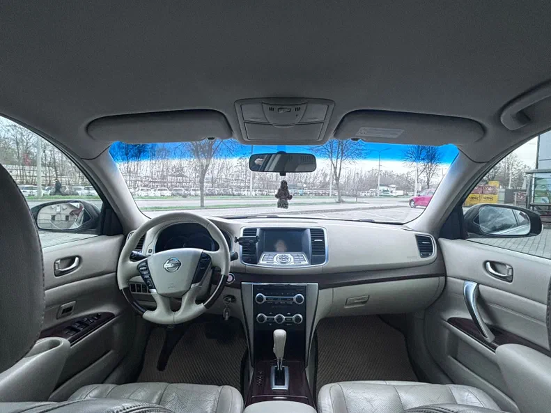 Nissan Teana 2010 - 8