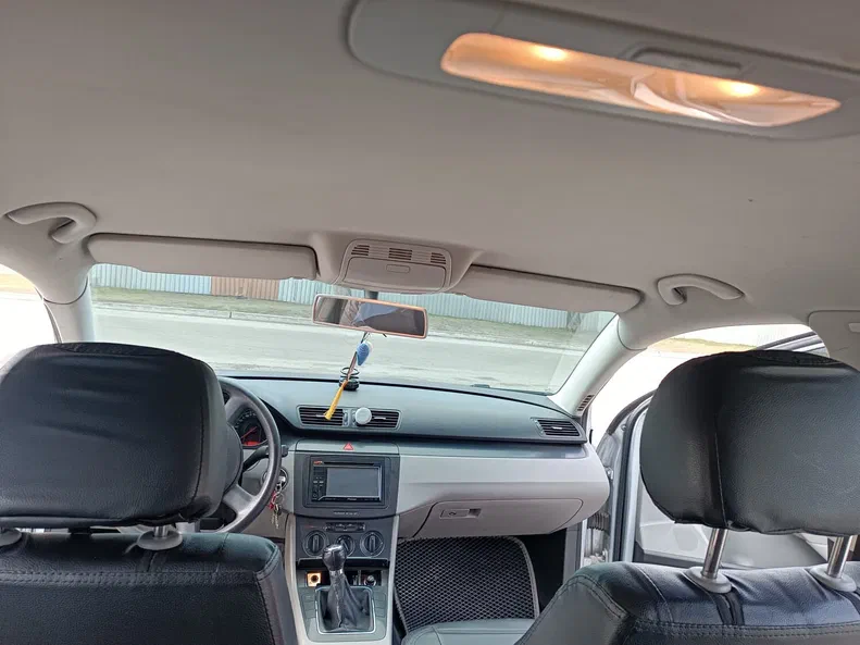 Volkswagen Passat 2005 - 14