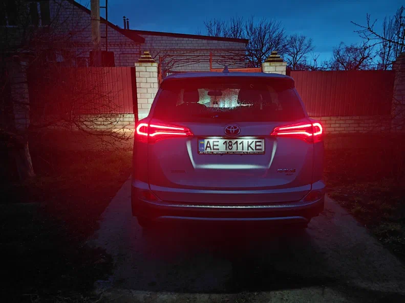 Toyota RAV4 2017 - 6