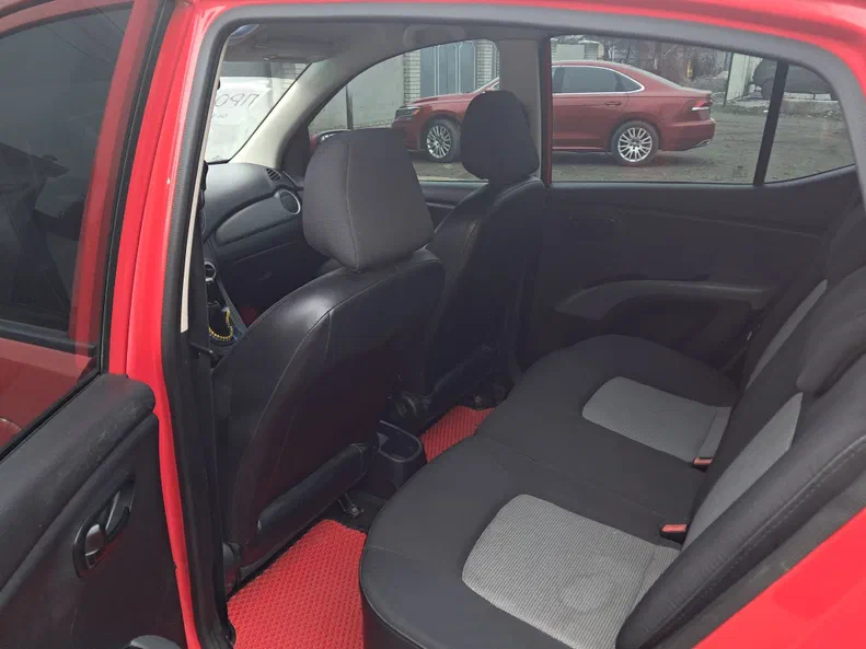 Hyundai i10 2008 - 6