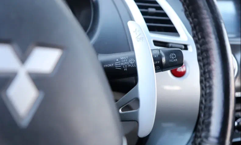 Mitsubishi Pajero Sport 2011 - 20