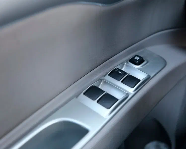 Mitsubishi Pajero Sport 2011 - 24