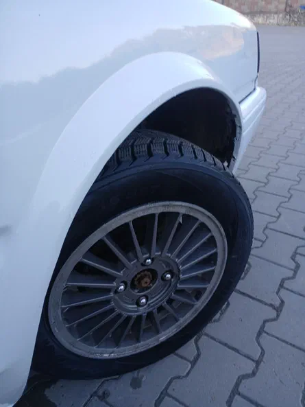 Nissan Bluebird 1990 - 5