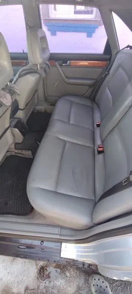 Audi 100 1991 - 7