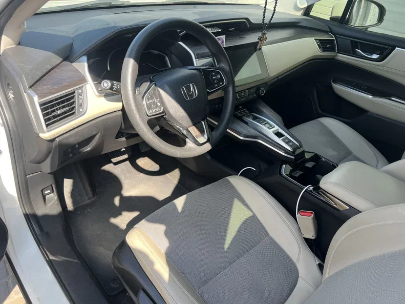 Honda Clarity 2018 - 17