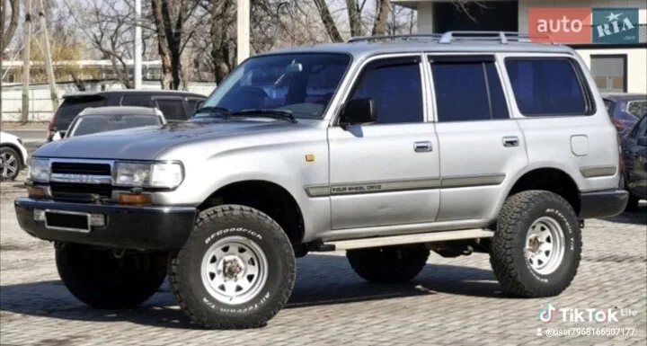 Toyota Land Cruiser 1994