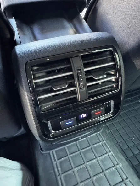 Volkswagen Passat 2016 - 18