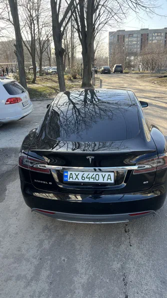 Tesla Model S 2014 - 9
