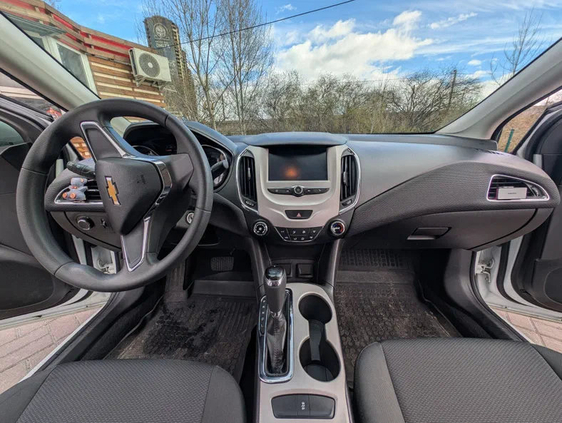 Chevrolet Cruze 2018 - 8