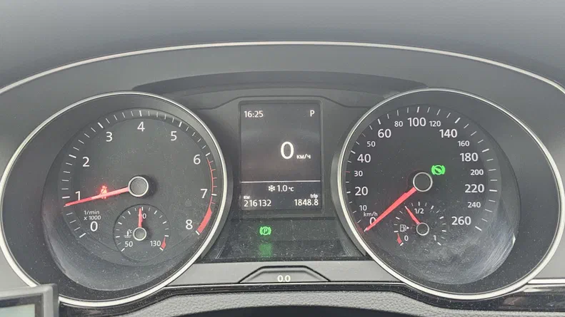 Volkswagen Passat 2015 - 7