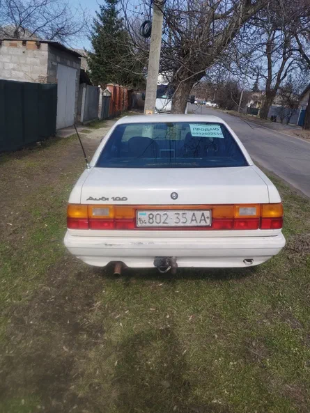 Audi 100 1987 - 12