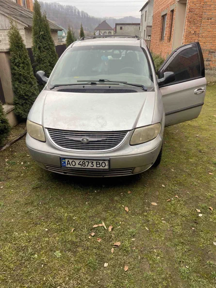 Chrysler Voyager 2003