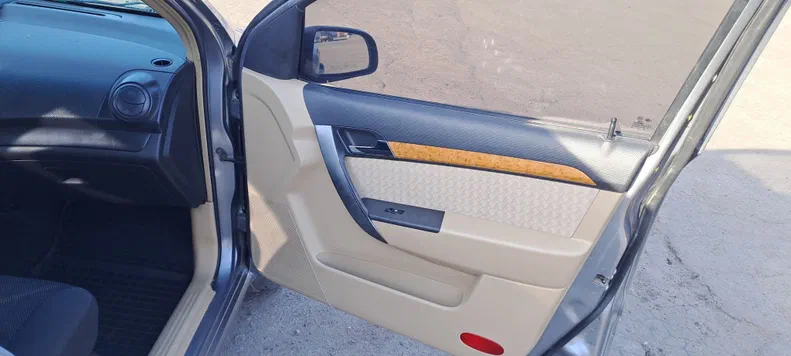 Chevrolet Aveo 2011 - 10