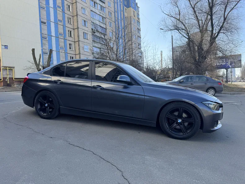 BMW 3 серии 2012